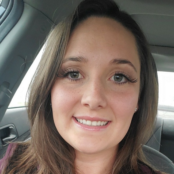 Meet your Posher, Meghan - Picture 1 of 1